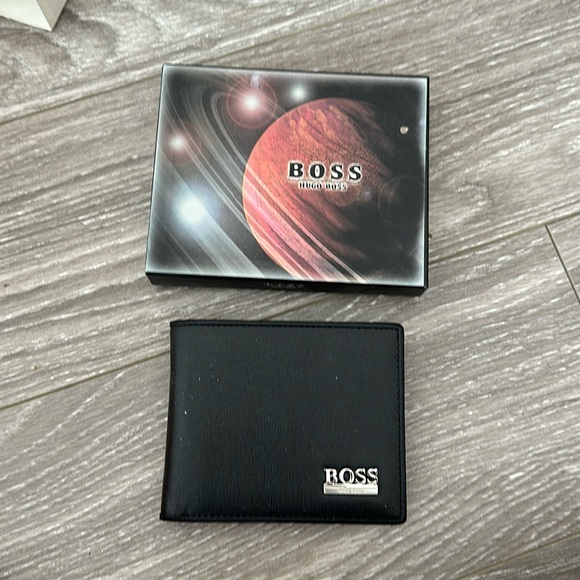 Hugo Boss Wallet -brand new - Picture 1 of 3